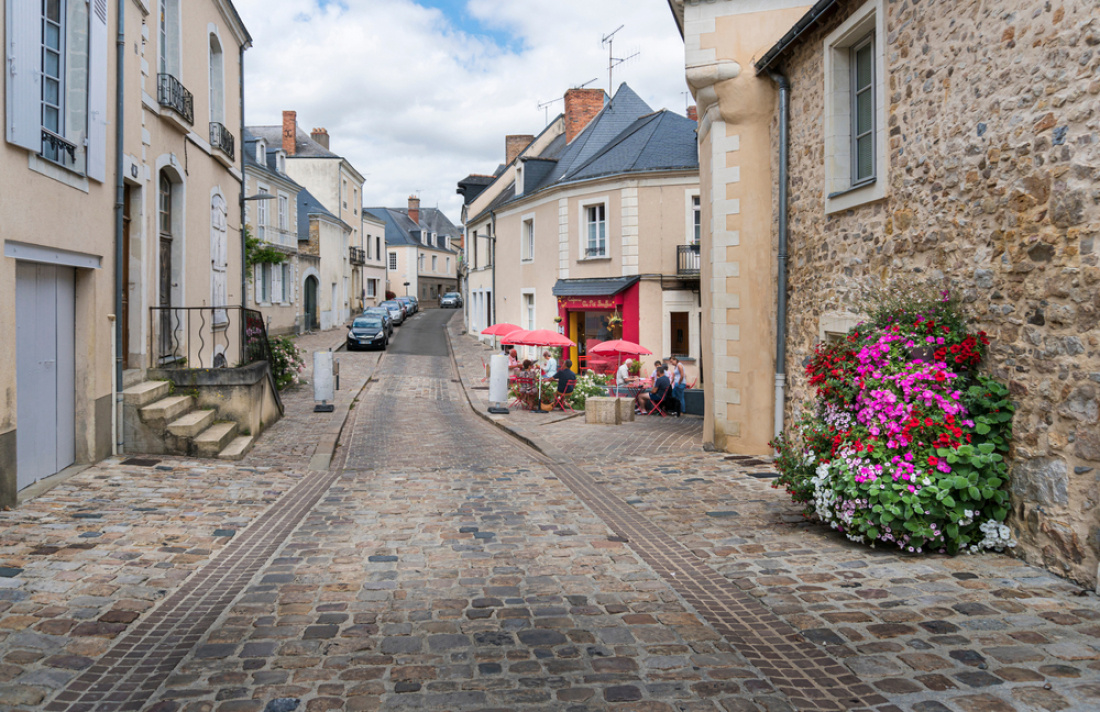 Maisons dans la commune de Sablé-sur-Sarthe, dans le département de la Sarthe