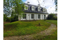 Maison de ville à Mayenne