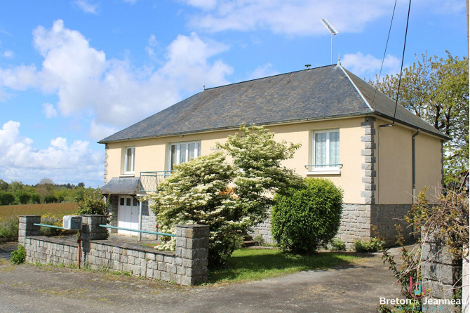 House in the countryside on 1 ha 06 in Vautorte