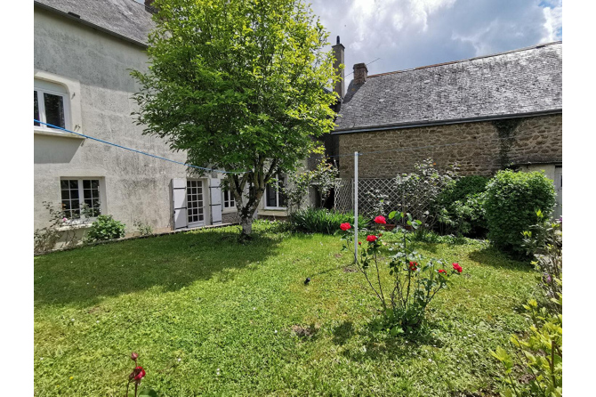 Maison de Maître à Champgenéteux