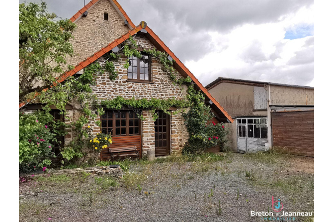 House in Averton with building land