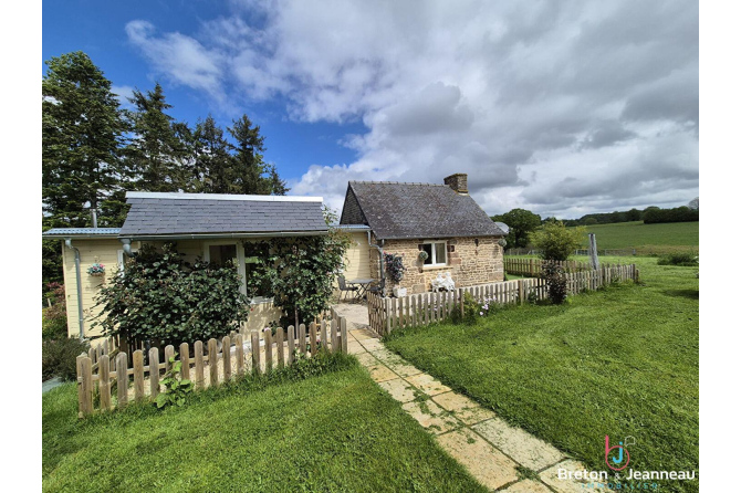 Property on 3ha 26 between Fougères and Saint Hilaire du Harcouët