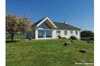 Maison sur 4 ha de terres avec pièce d'eau