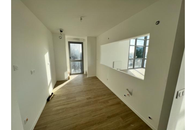 Duplex de 146 m² avec terrasse à Laval