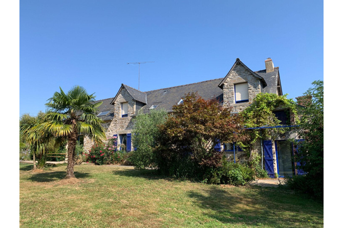 Farmhouse in the Laval area