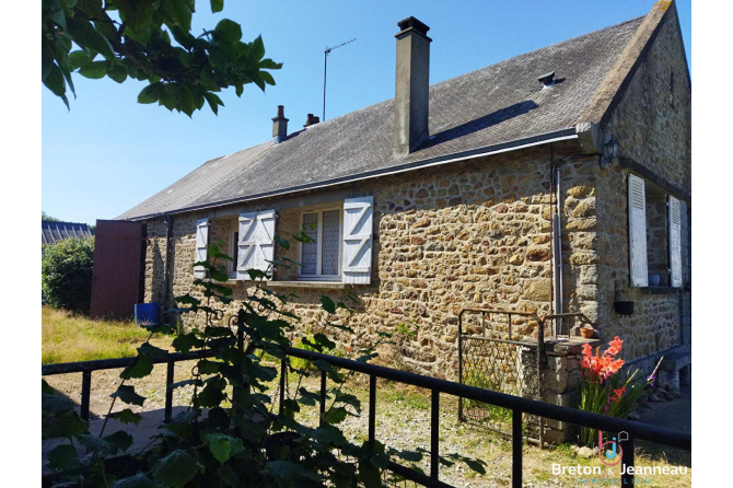 House in Martigné sur Mayenne