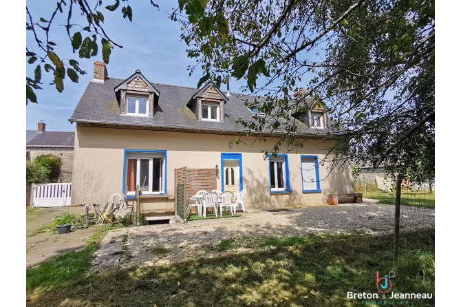 Maison à Champgenéteux