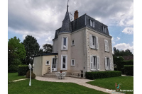 Prestigious residence in Pré en Pail