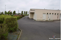 Commercial premises with parking in Ernée