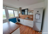 T4 apartment in Laval