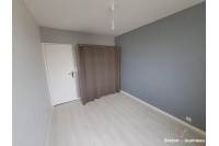 T4 apartment in Laval