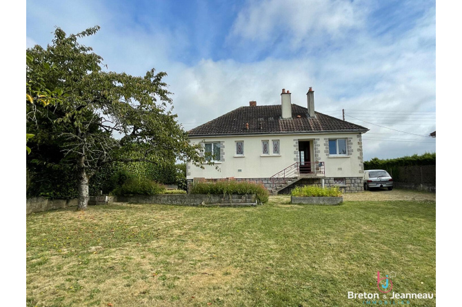 House in Fresnay Sur Sarthe