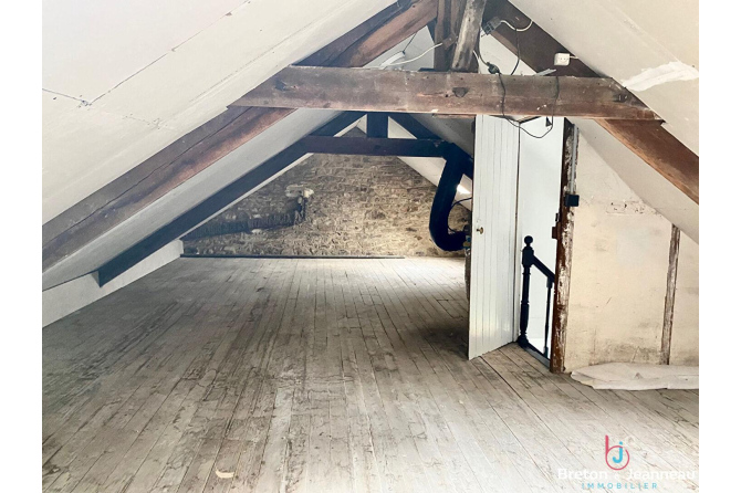 Renovated house in the city center of Fougères