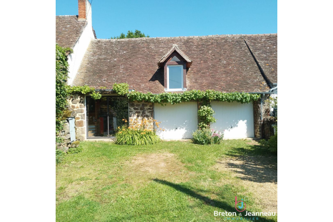 Country house in Assé le Riboul