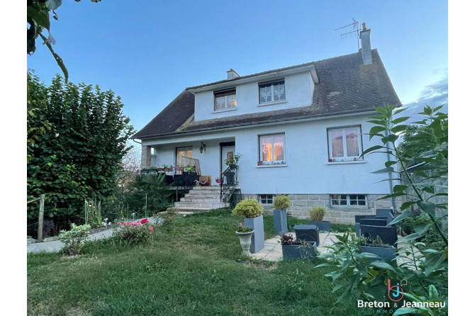 House in Fresnay sur Sarthe