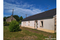 Near Bais, farmhouse on 1200 m² of land