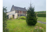 Stone house in the Mayenne area