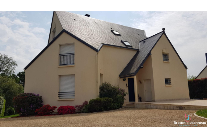 L'HUISSERIE, Maison d'Architecte