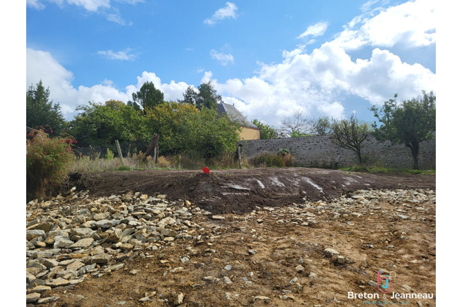 Terrain constructible à Evron