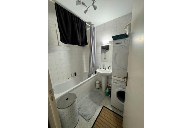 2 bedroom apartment in Laval