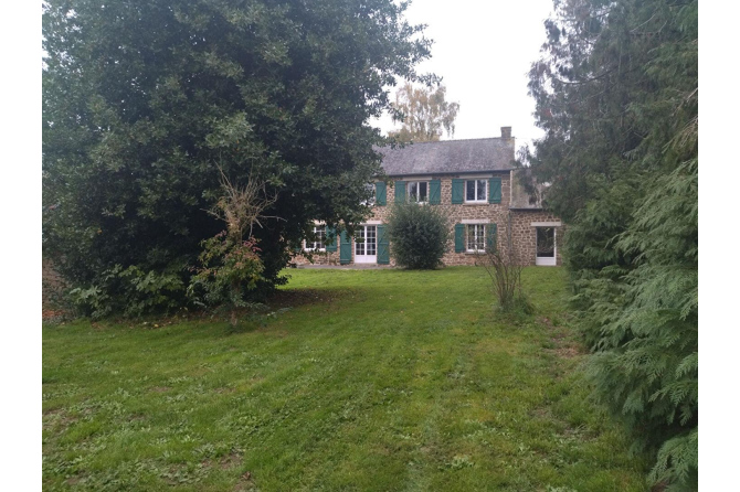 Maison en pierres secteur Mayenne