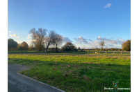 Terrain à bâtir de 1296 m² à Parigné