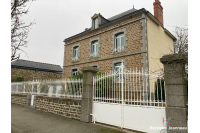 Bourgeois house in Javron Les Chapelles