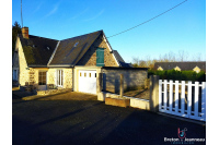 Country house in Martigné sur Mayenne