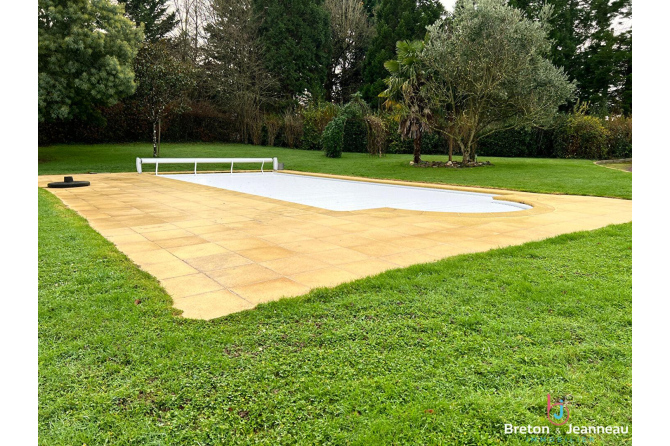 Propriété 5 chambres avec Piscine.