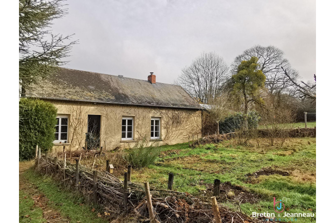 House for sale in the countryside