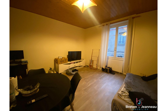 Appartement T2 -FOUGERES CENTRE