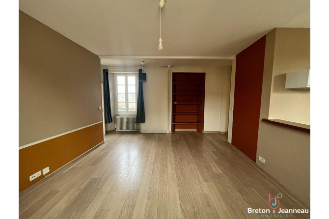 APPARTEMENT LAVAL - 2 pièce(s) - 56 m2