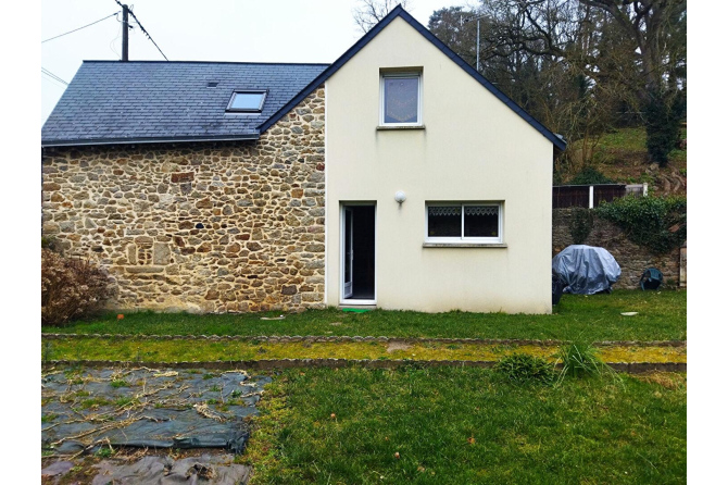 Maison en pierres proche halage - Secteur MARTIGNE SUR MAYENNE