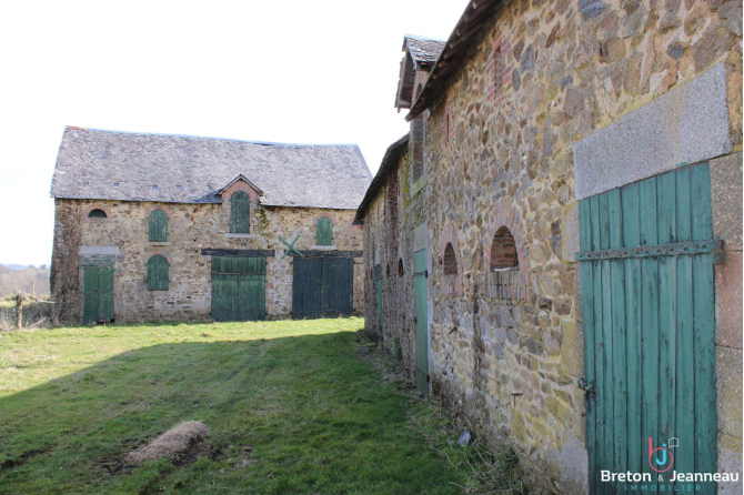 Fermette de 90 m² à Ernée