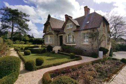 Magnificent Villa in Bagnoles de l'Orne