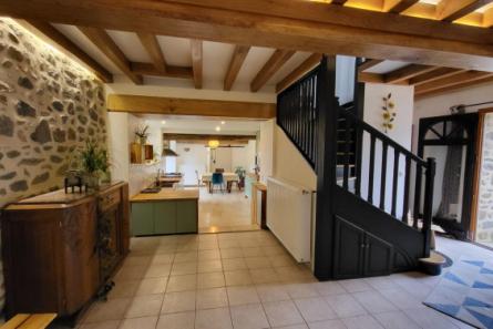 149 sqm farmhouse - MAYENNE area