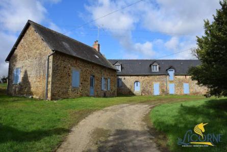 Farmhouse in the Mayenne area