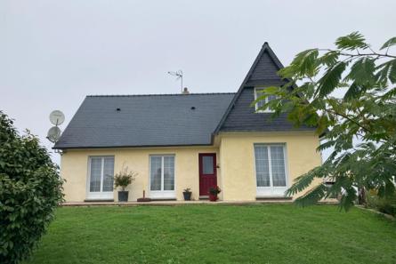 Maison à Courcité