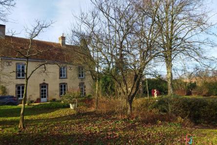 Former presbytery near Beaumont sur Sarthe